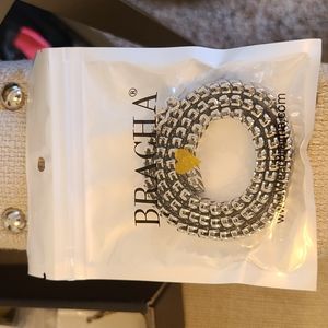 Bracha new in package silver Cabo necklace